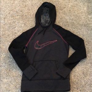 Nike pullover